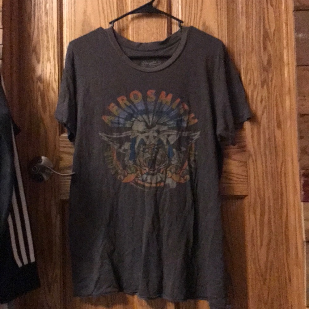 Tilly’s Aerosmith t-shirt